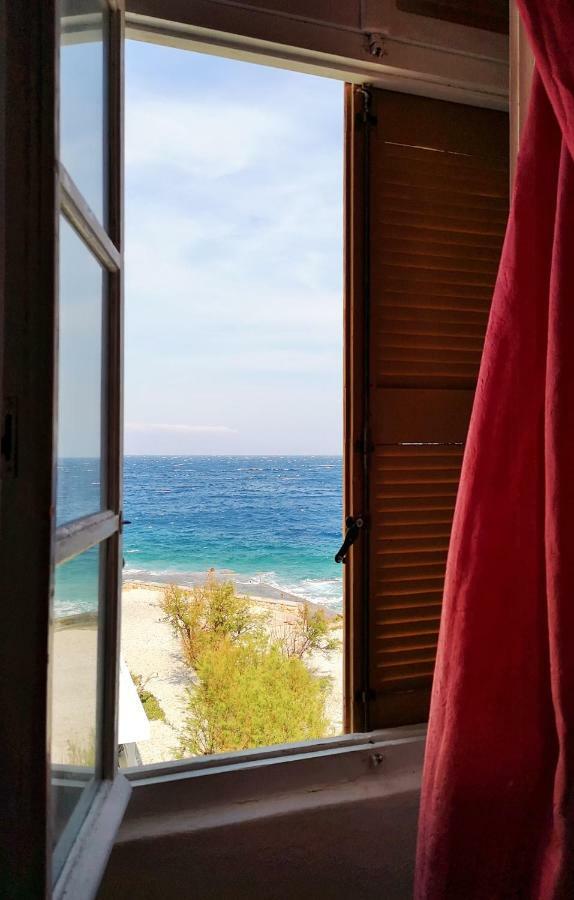 Kymata Hotel Ermoupoli Bagian luar foto