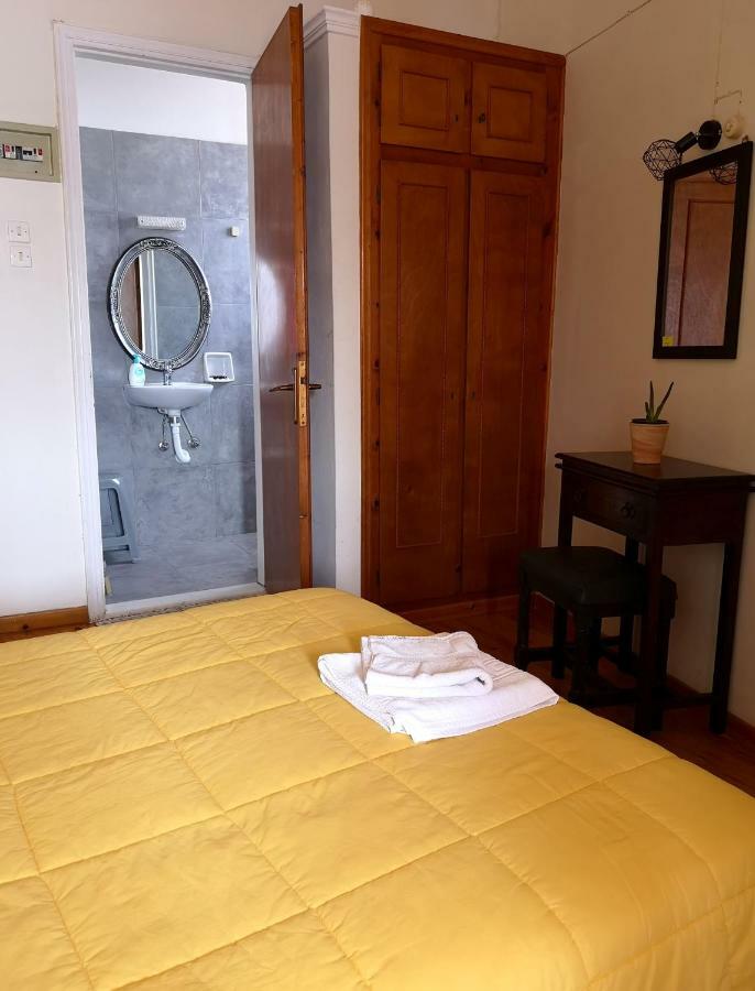 Kymata Hotel Ermoupoli Bagian luar foto