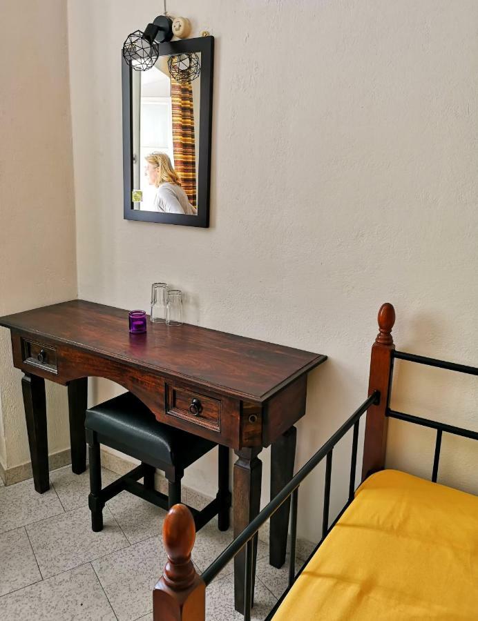 Kymata Hotel Ermoupoli Bagian luar foto