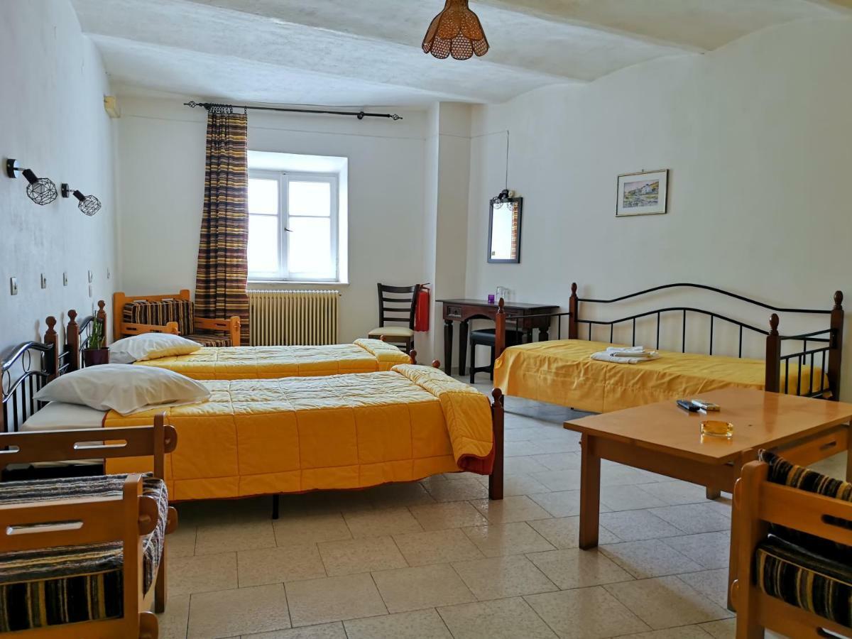 Kymata Hotel Ermoupoli Bagian luar foto