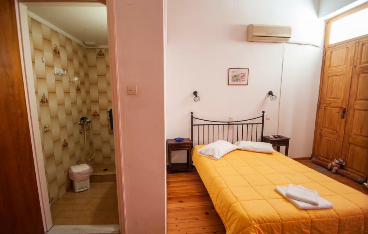 Kymata Hotel Ermoupoli Bagian luar foto